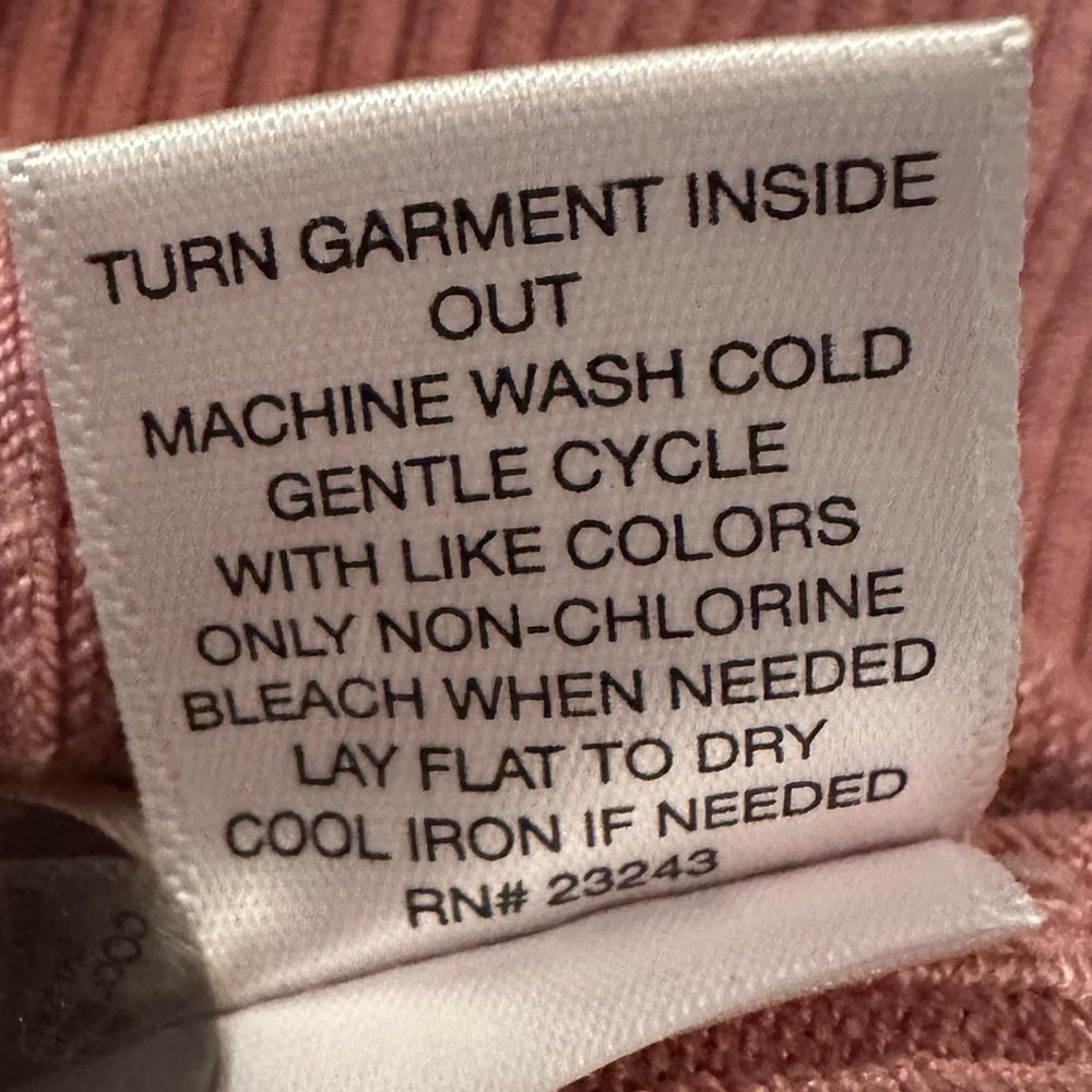 Soho New York & Company Jeans Pink Ribbed Mock Neck Sweater Pullover – Size L - Picture 14 of 14